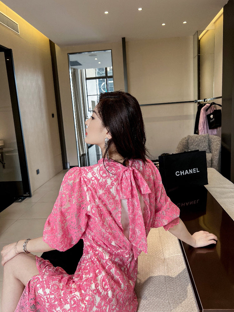 Qianjinfeng Is Popular With Beautiful Lace High-quality Skirts This Year